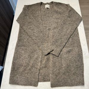 Aritzia Wilfred Aronson sweater XXS